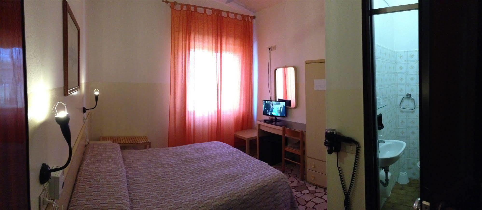 Villa Rosy Torre del Lago Puccini Ngoại thất bức ảnh